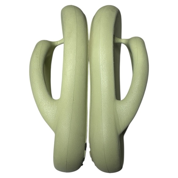 Axel Arigato Delta Flip Flops Light Green 7/7.5 - Picture 6 of 11